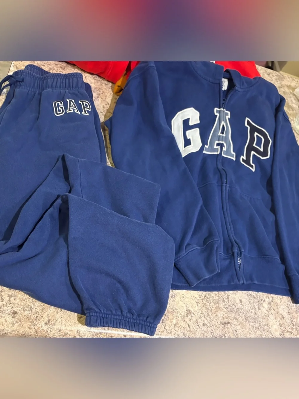 XXL (14) GAP 3 Hooded Zip Sweatshirt & Jogger Sets/Lot in Mustard, Red,& Navy